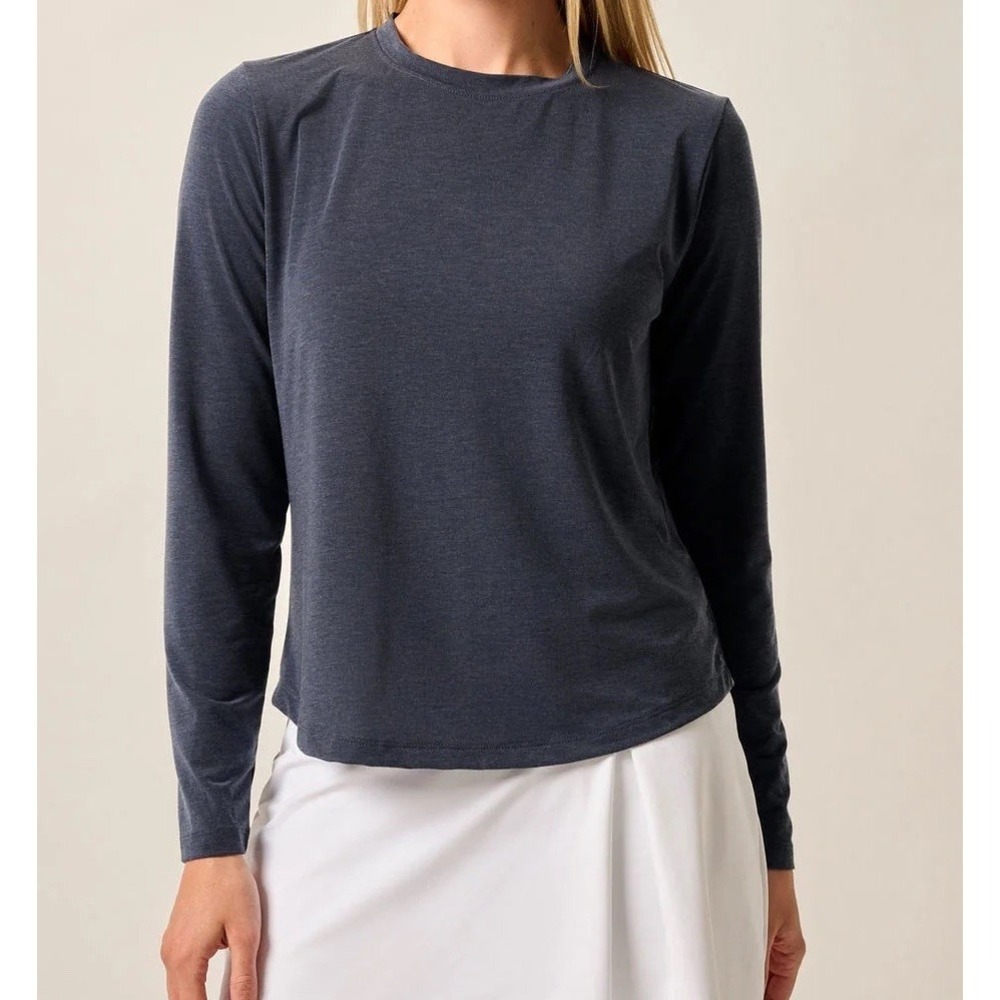 NWOT‎ Women's Johnnie-O Course Performance Long Sleeve T-Shirt Navy Blue - XS
